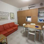 Casa Luisa3br דירה קאלה גונונה