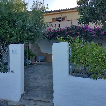 Casa Luisa3br דירה